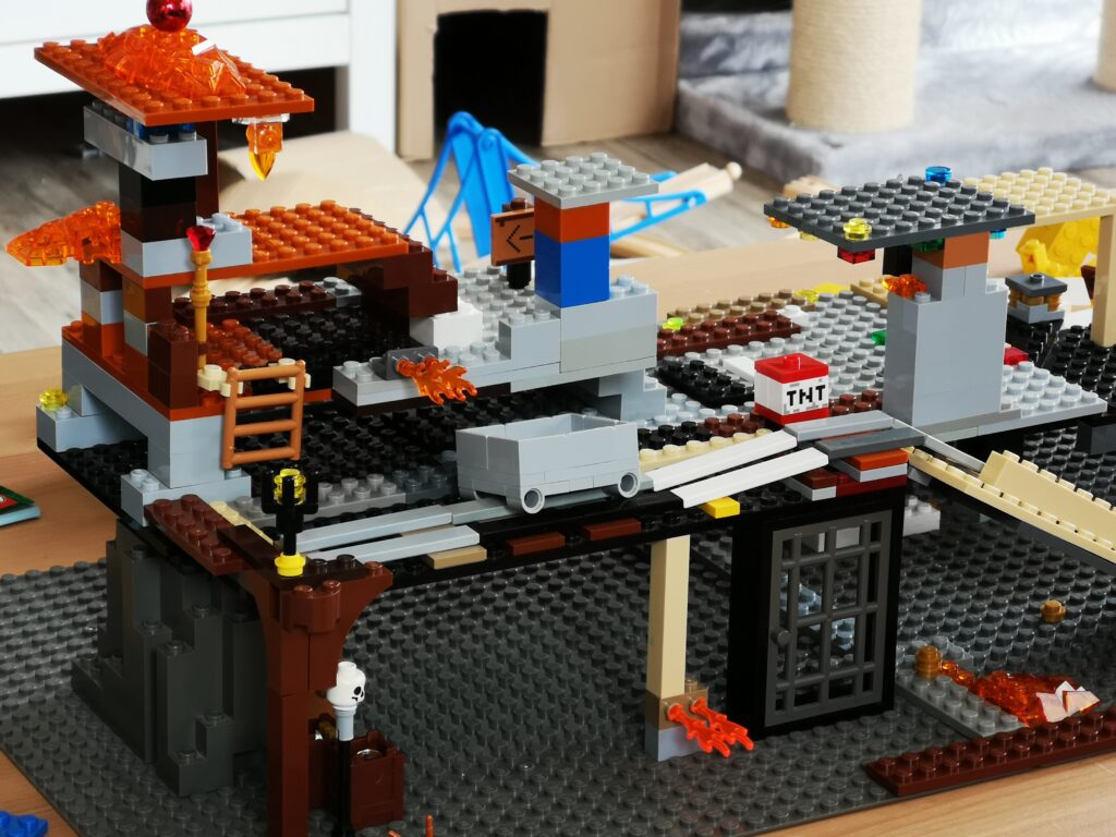 LEGO, building, creativity, Minecraft